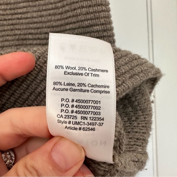 Aritzia Babaton Women’s Mika Sweater Funnel Neck Wool
Cashmere Medium - Picture 9 of 13